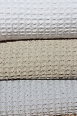 detalle del tejido pique en una colcha detalle del tejido pique en una colcha